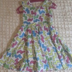 Girls 4t retro pattern dress